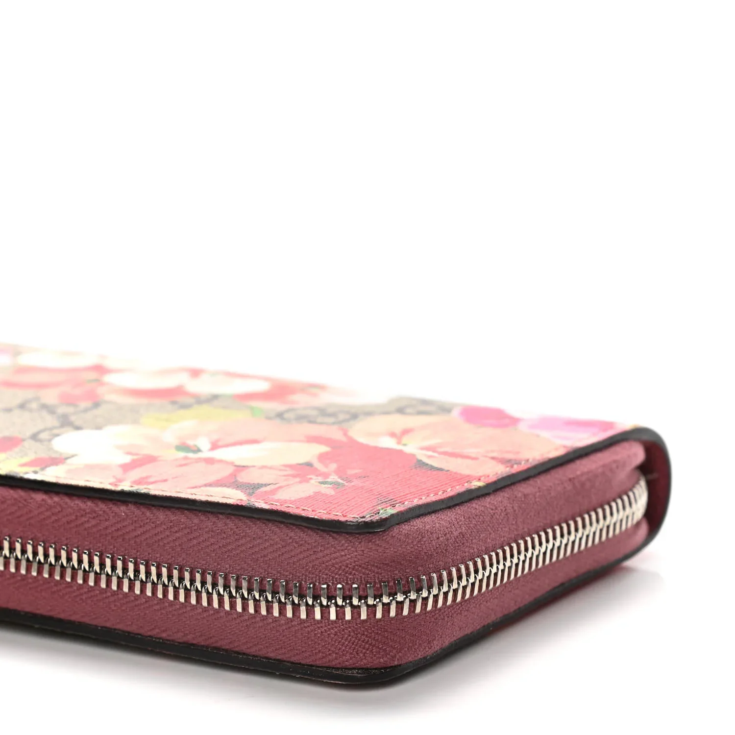 pre loved wallet 2.webp