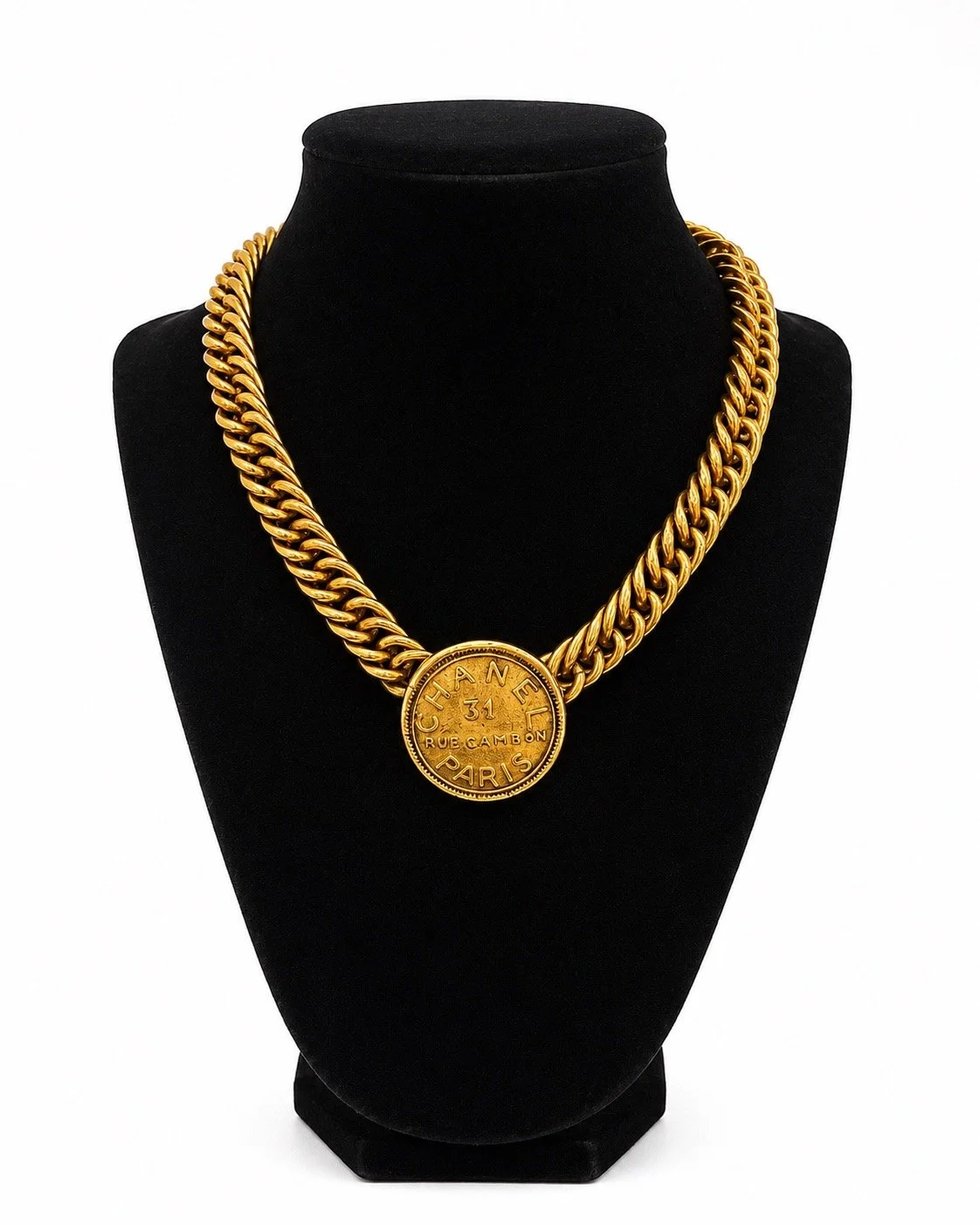 Vintage Chanel 31 Rue Cambon medallion choker necklace
