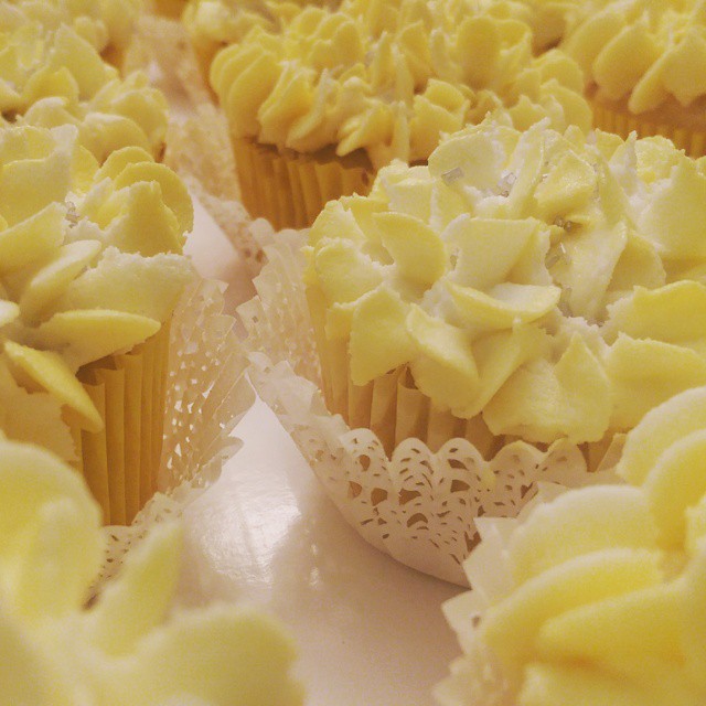 Yellow Wedding Cupcakes.jpg