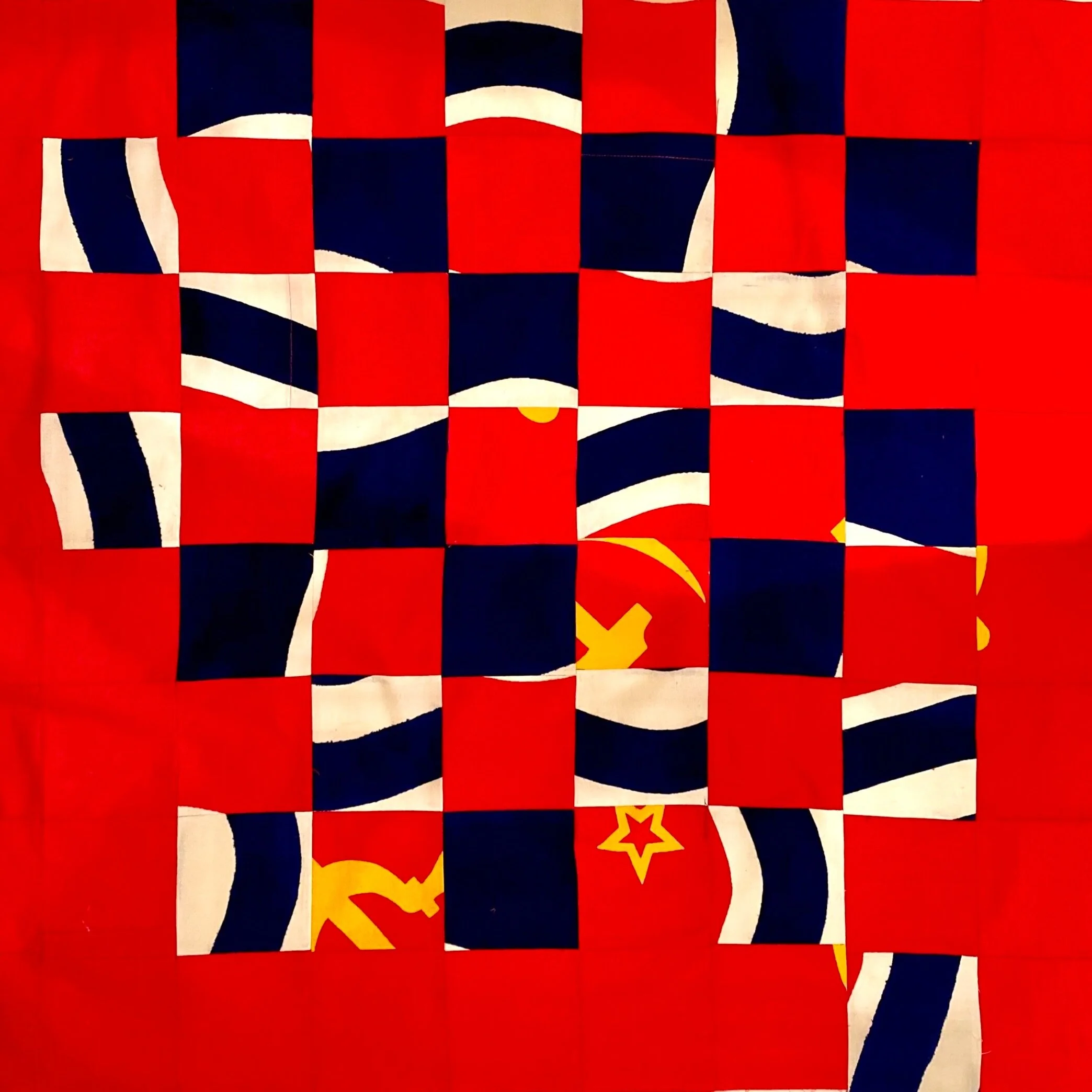 “LOVE BOMB” by artist and photographer Nika Nesgoda. ©2021 Nika Nesgoda. All rights reserved.