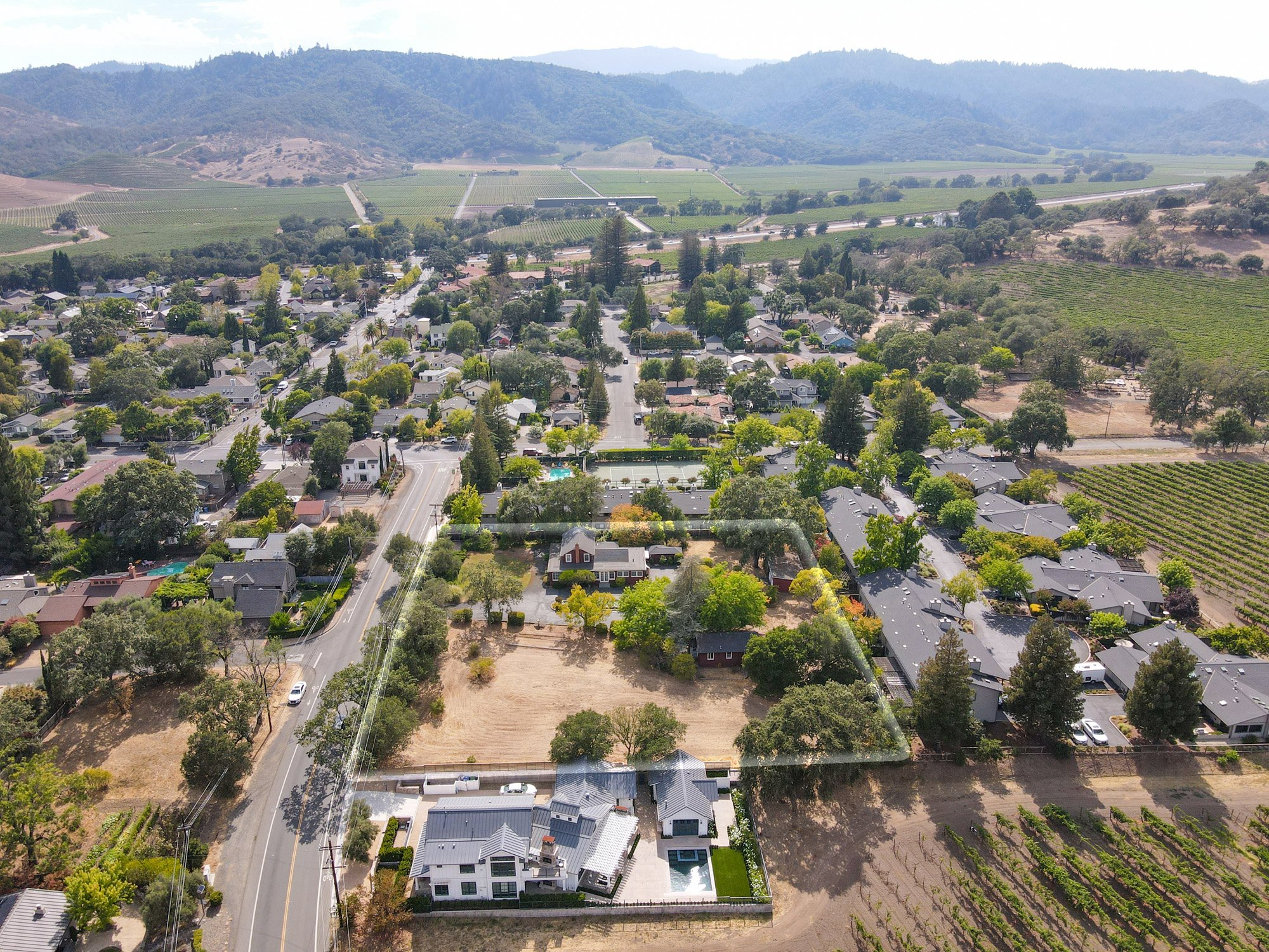 Downtown Yountville Property For Sale — Hillary Ryan Group — Napa and