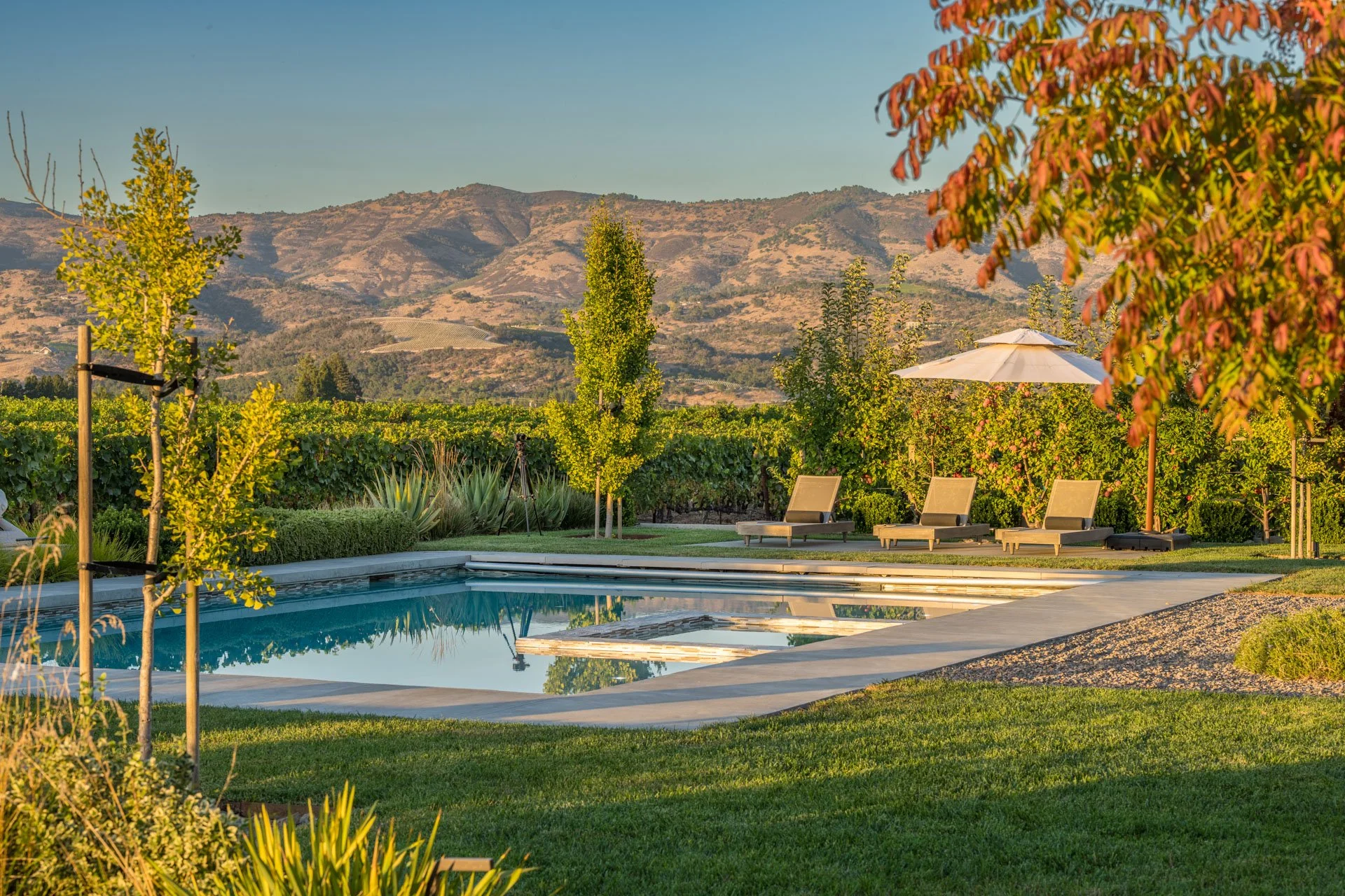 68-HIllary-Ryan_Oak-Knoll_For-Sale.jpg