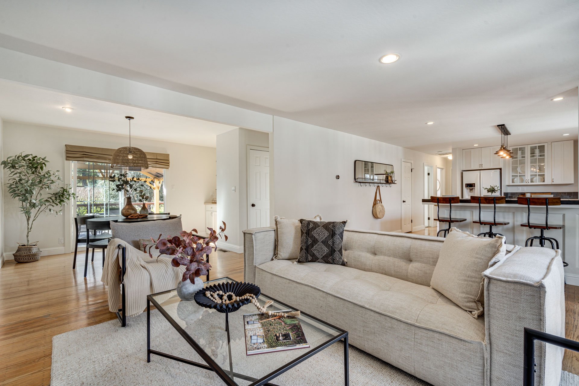 15_Napa-Valley_Luxury-Home_Sothebys_June-2025.jpg