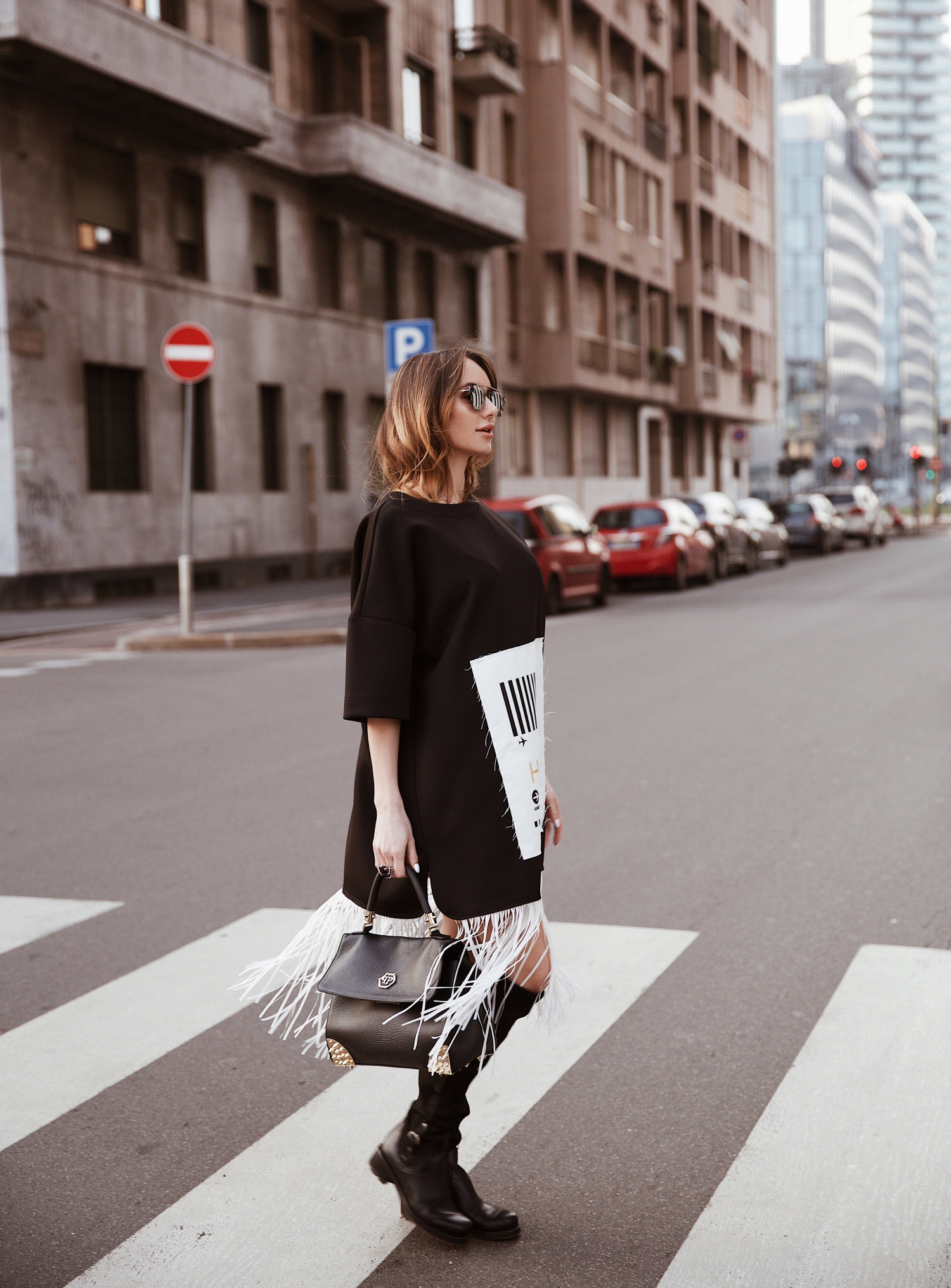 Black And White Streetwear — Daria à la mode
