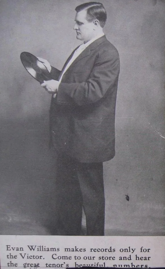 Williams in a Victor Records advertisement