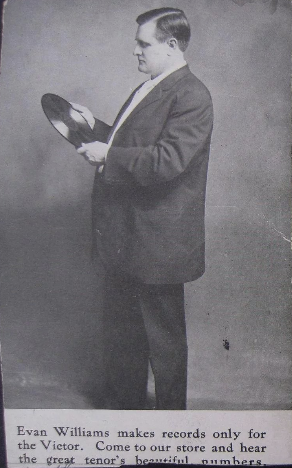 Williams in a Victor Records advertisement.png