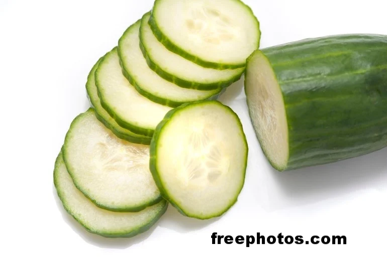 VEGGIE TALES ARE FRUITY