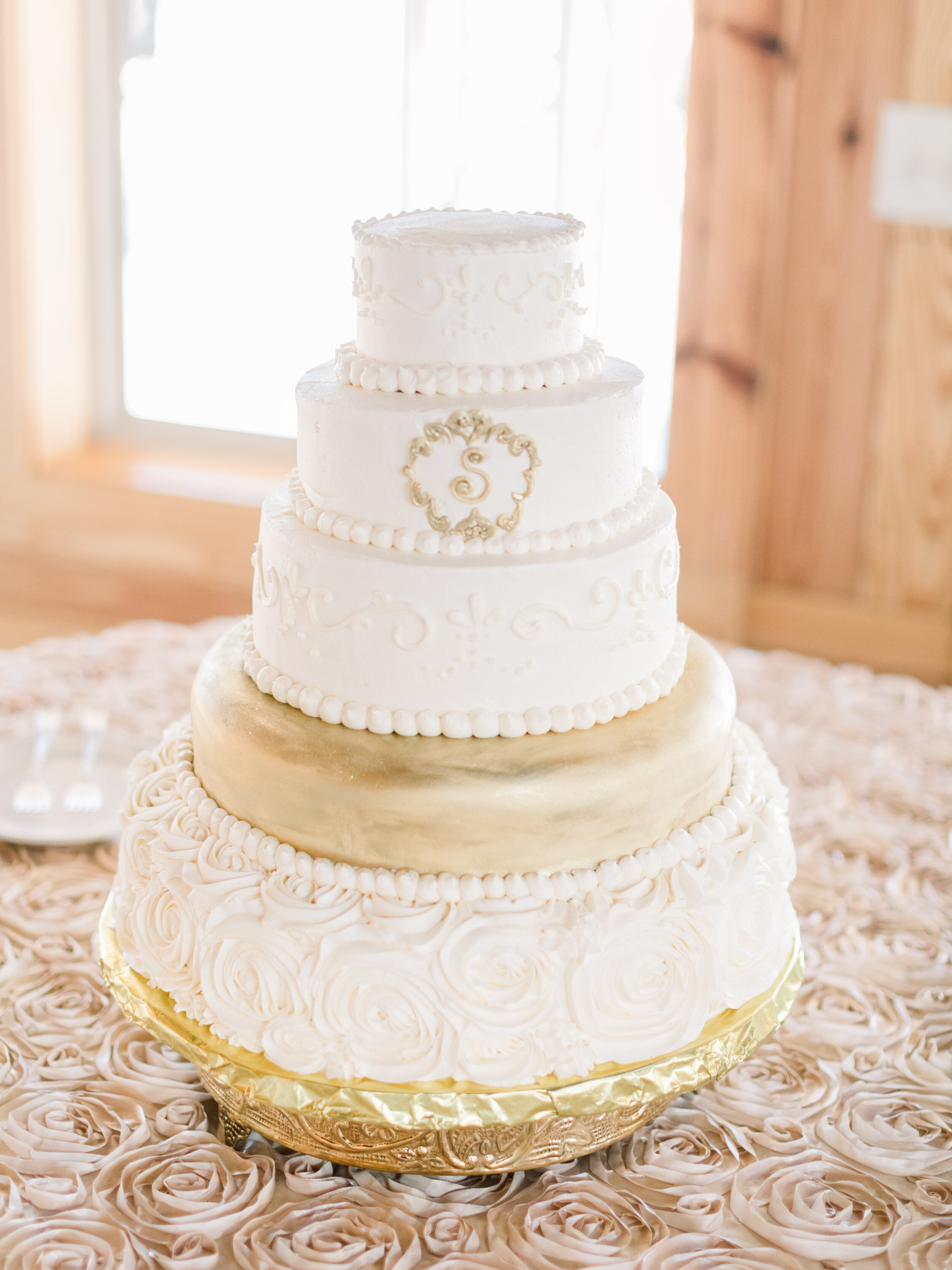 wedding cakes 30a.jpg