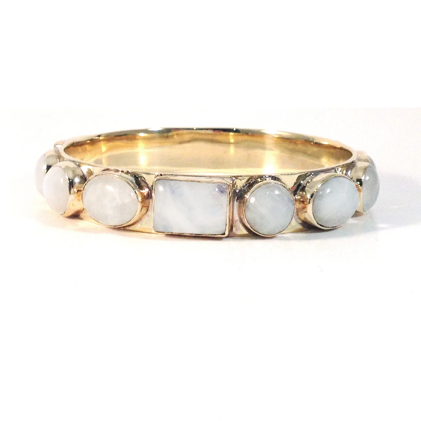 bendall_bangle_moonstone.jpg