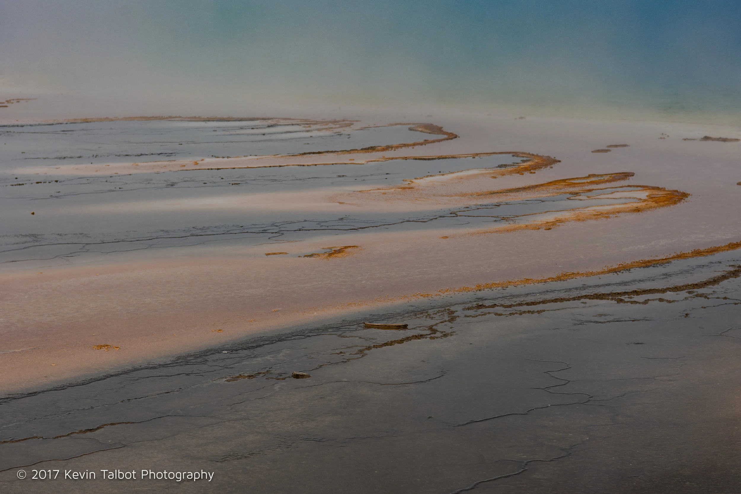 Prismatic hot springs