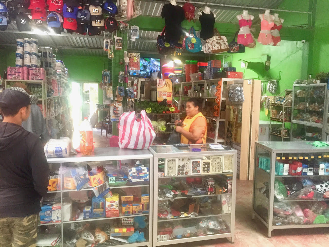Abel Store - Honduras.jpg
