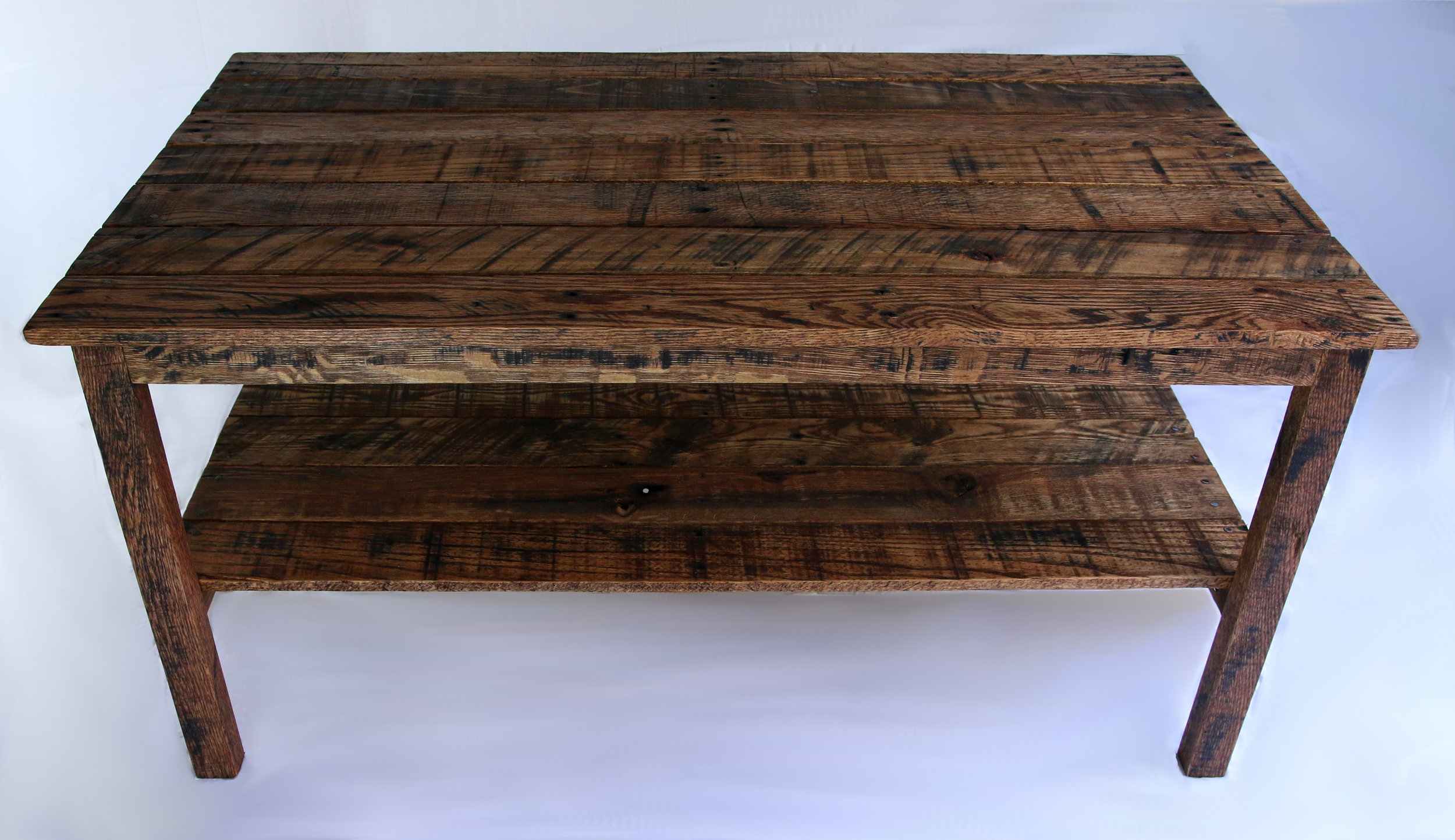 Pallet wood coffee table in studio-3
