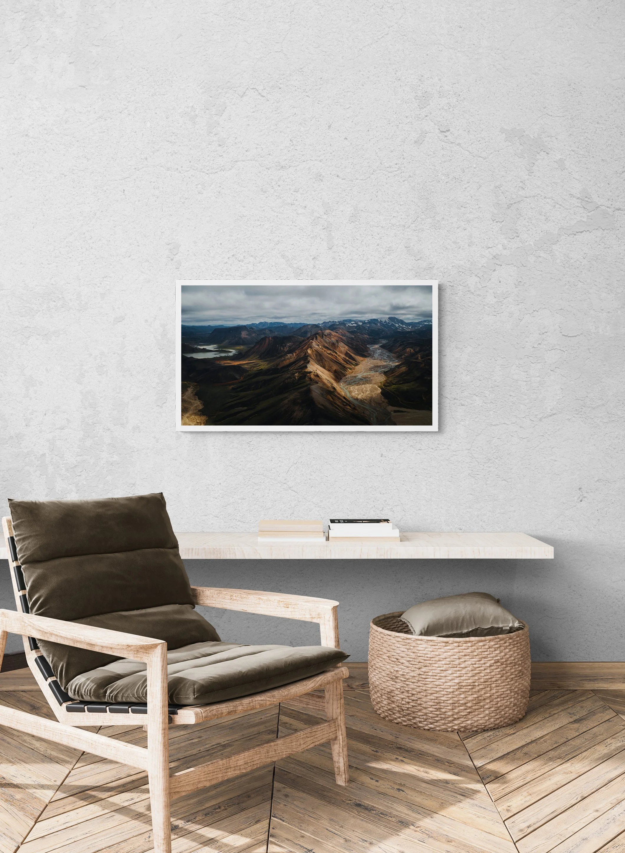 Cozy_room_with_armchair_and_wall_shelf-7.jpg
