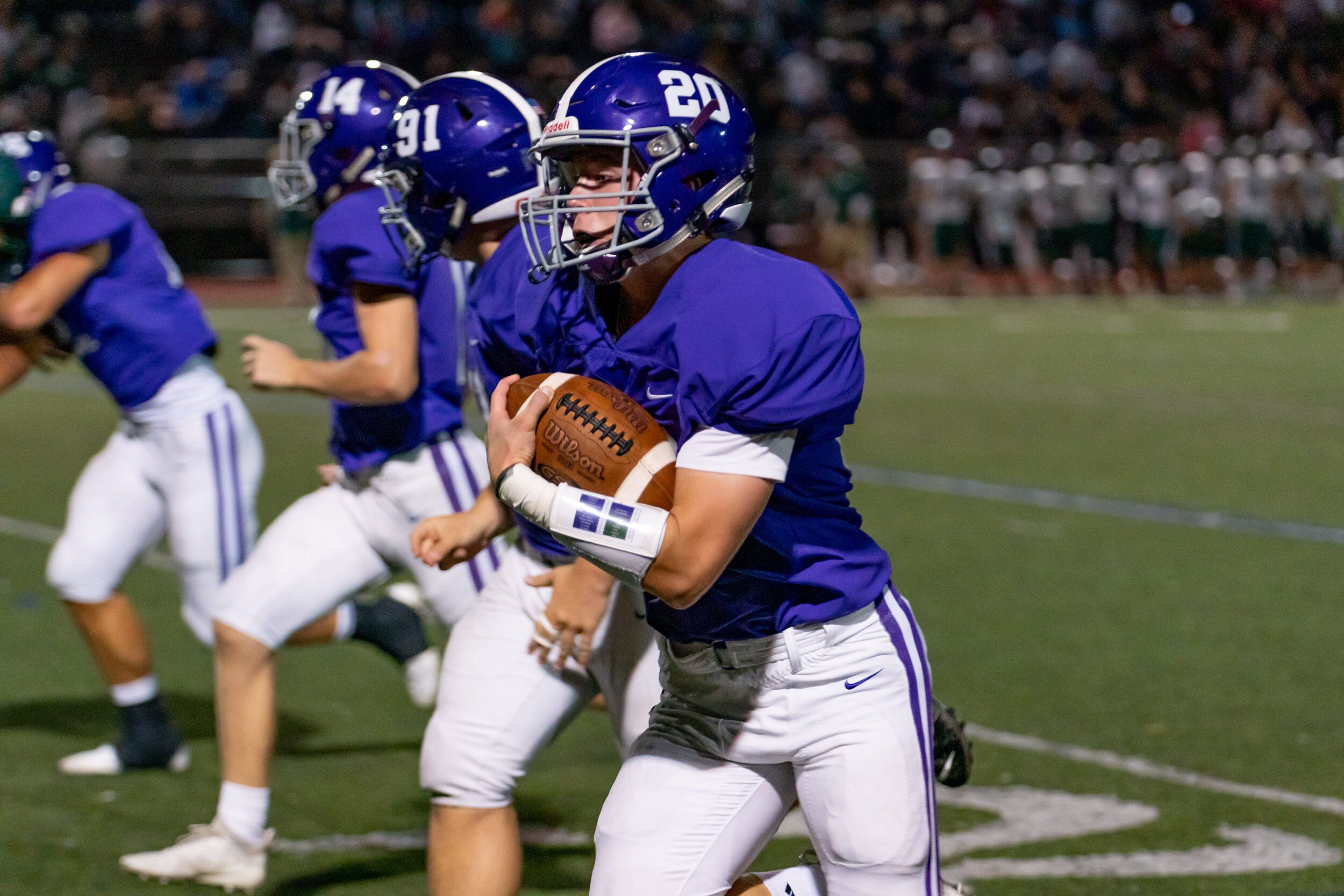 Sports_RM_RFH_v_LB_Football_PO-29.jpg