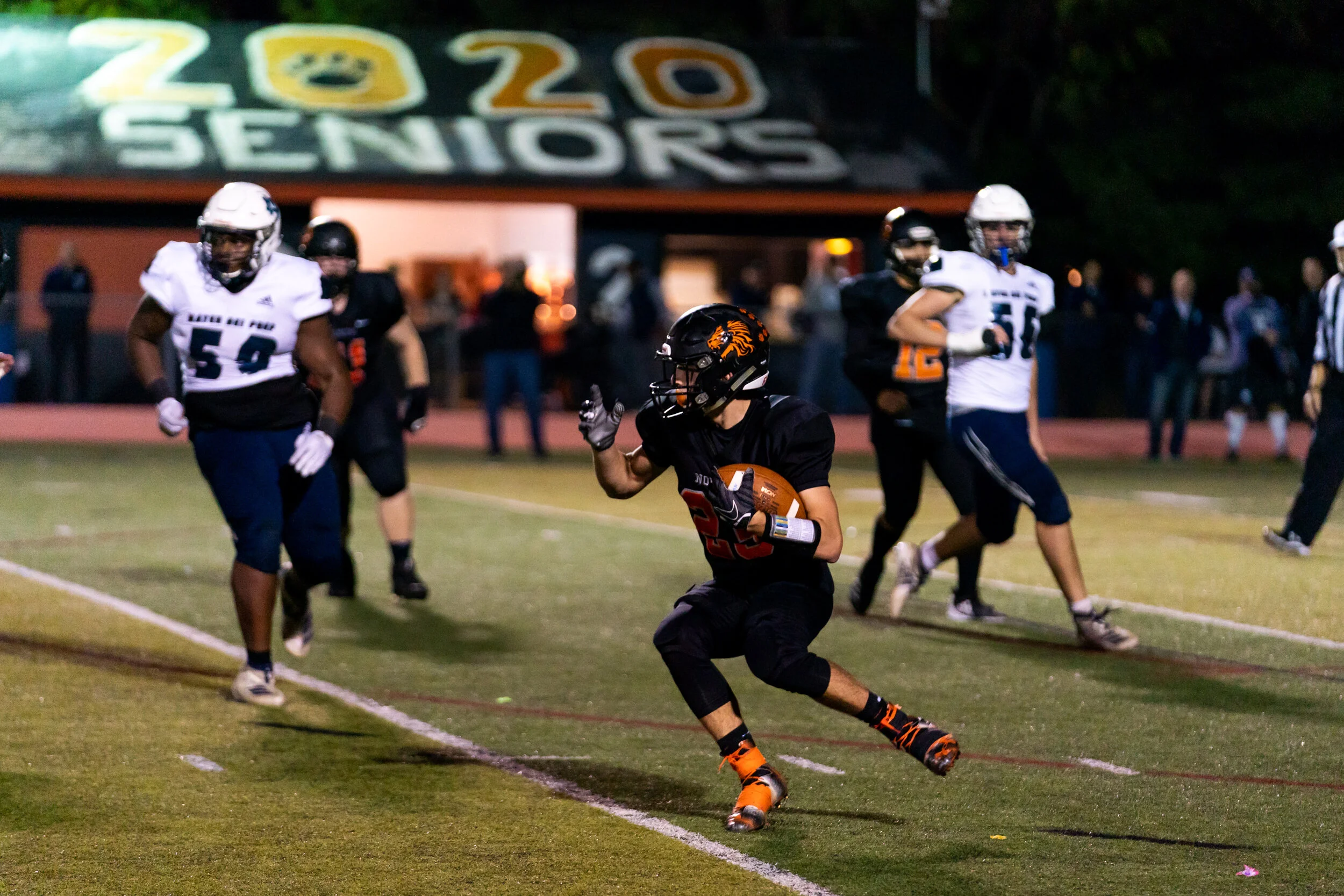 NEWS_MT_100yrs_Football_PO-48.jpg