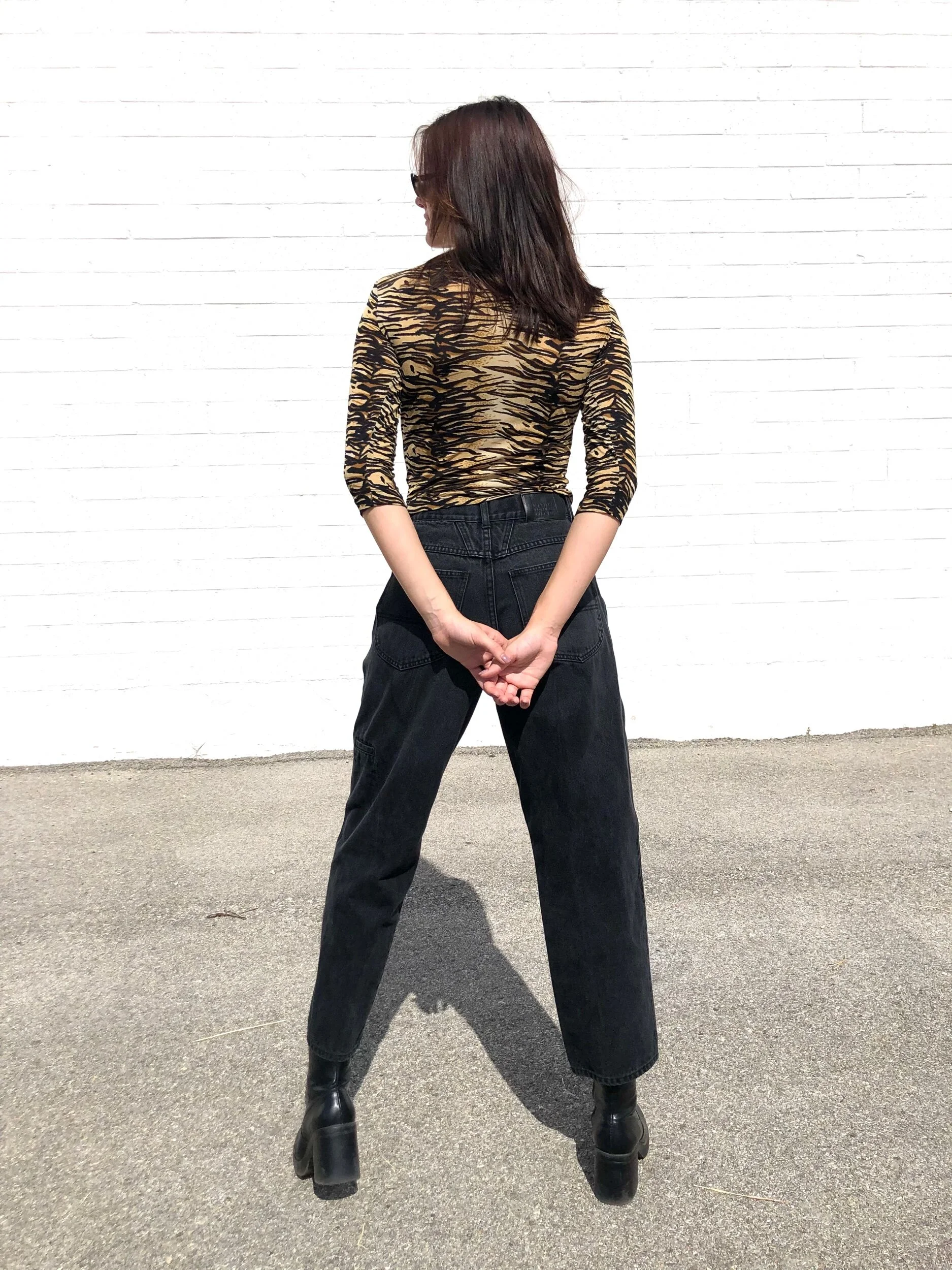 7885C05A-3B3F-4AA2-9DC9-6AA932D5A6D8