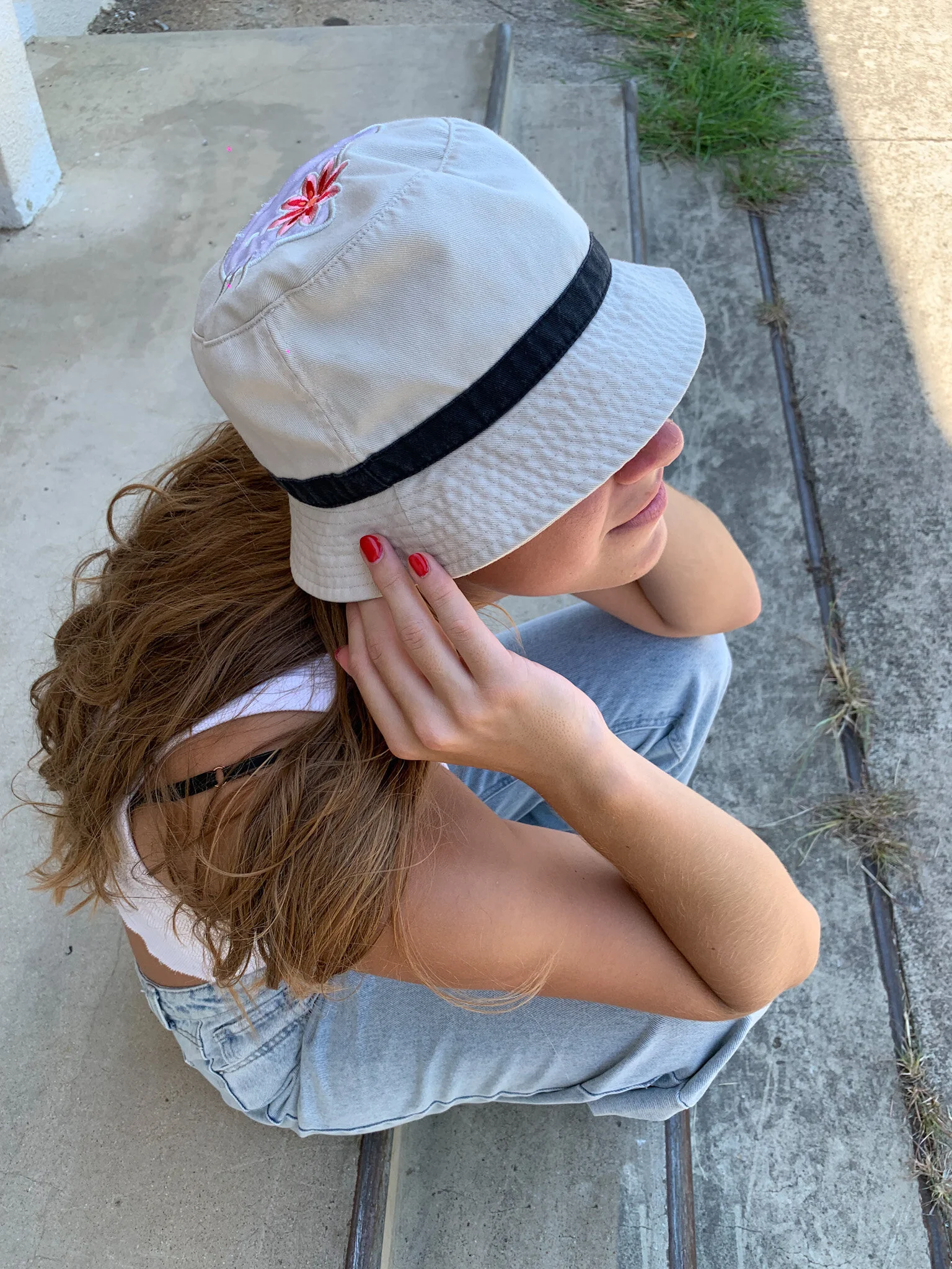 01F13296-4F1B-4FB5-AE37-7C2A9E57B7B4