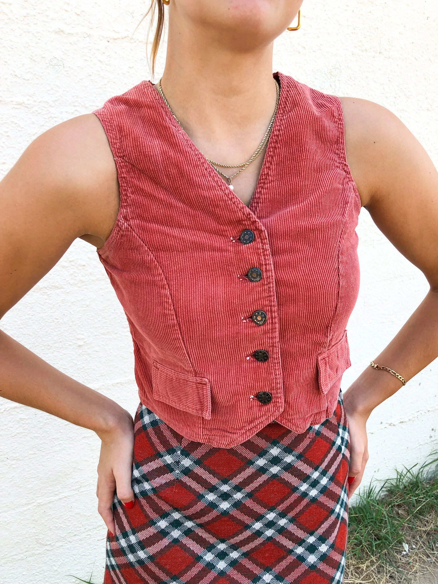 18F073DE-8F75-49C4-9D78-0519307C2F2B