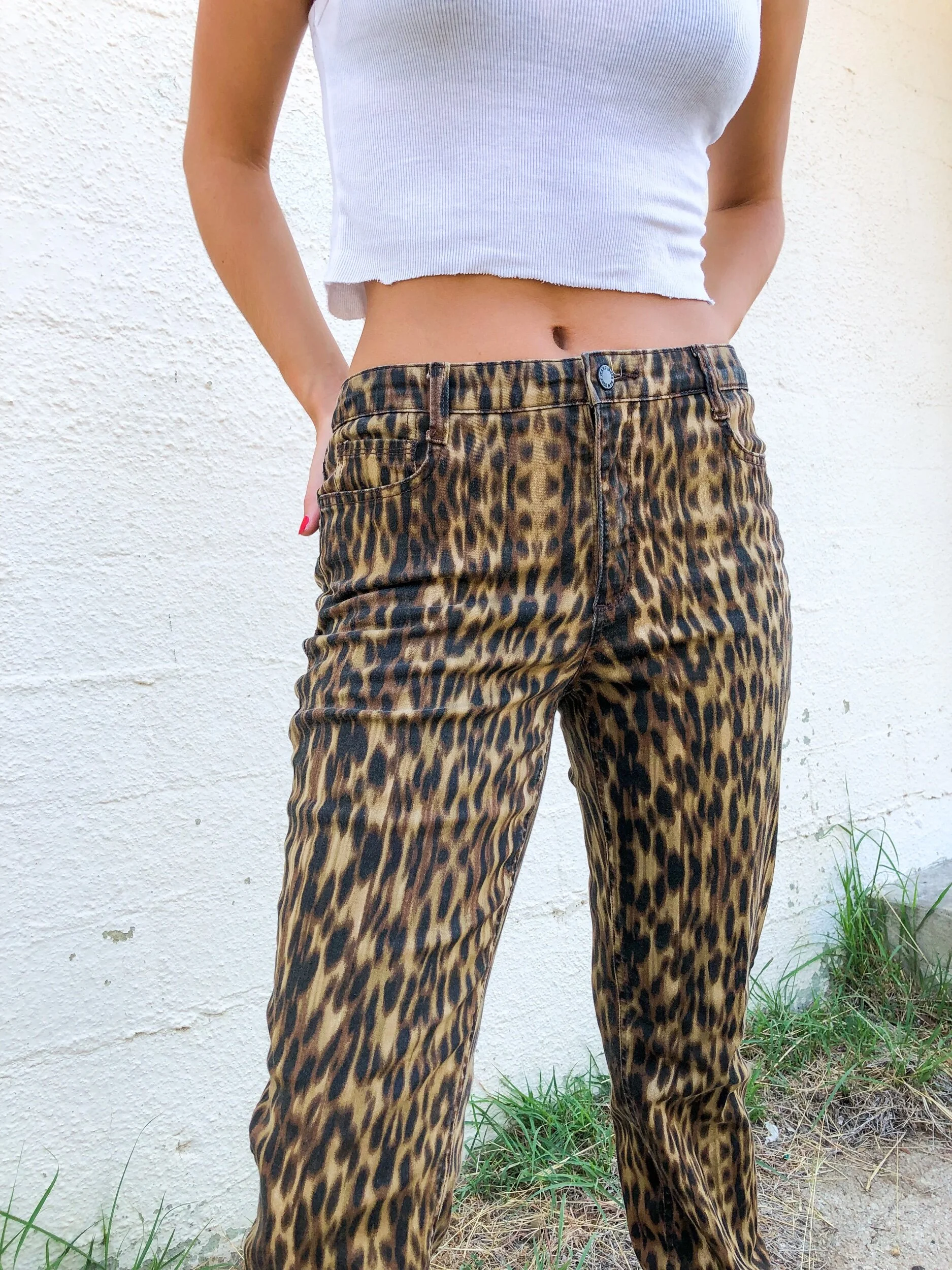 FB4C5ED8-390D-4A49-A29E-D3C9C05C80BD