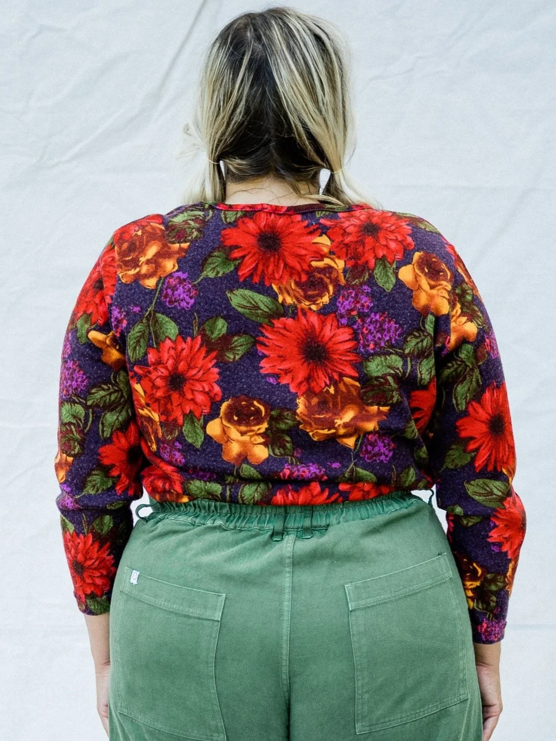WebhighRes_KatFloralShirt_221003_001.jpg