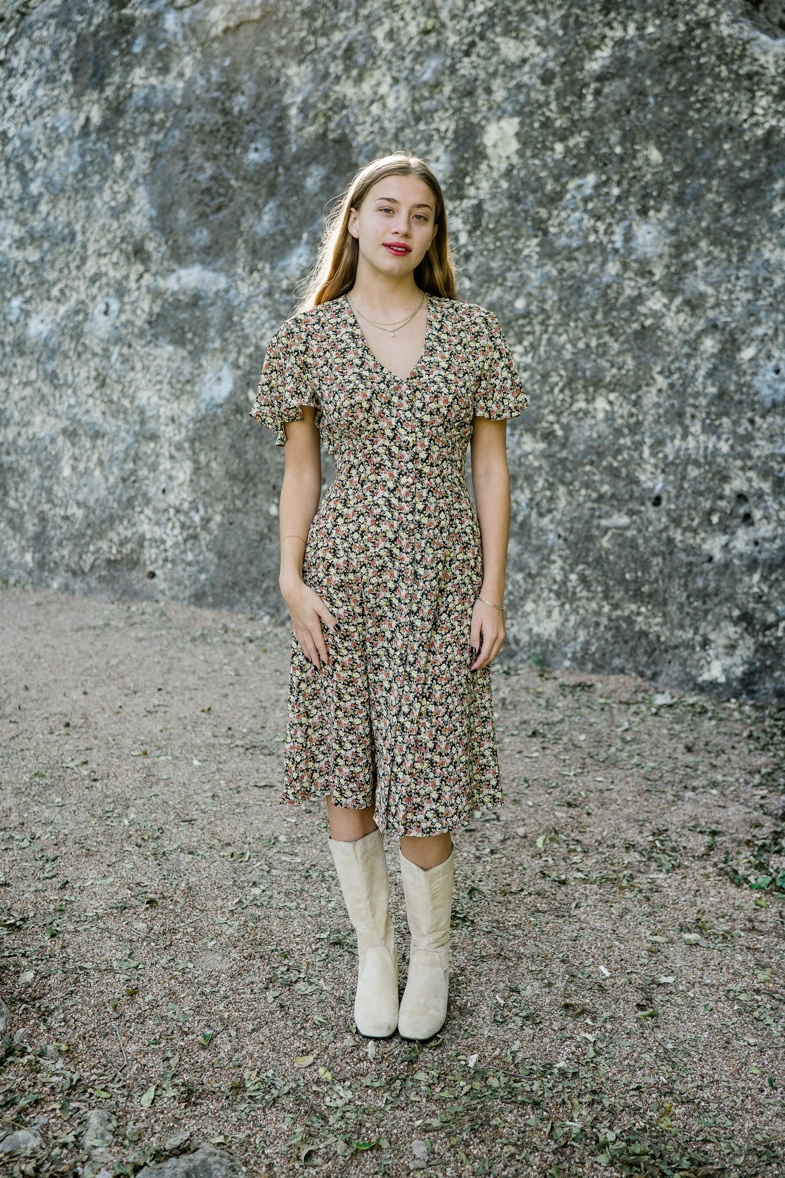 WebhighRes_oddballl_floralDress_221003_001.jpg