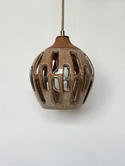Pendant Lamp (Small) 4010 — HEATHER LEVINE CERAMICS