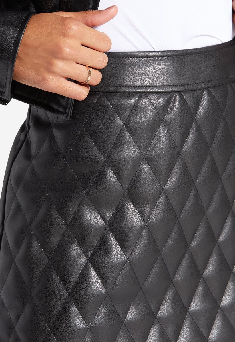FAUX-LEATHER-QUILTED-MINI-SKIRT-SI2149323-0001_E_CONTENT1-original.jpg