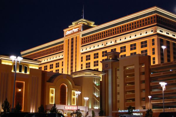 South Point Hotel & Casino