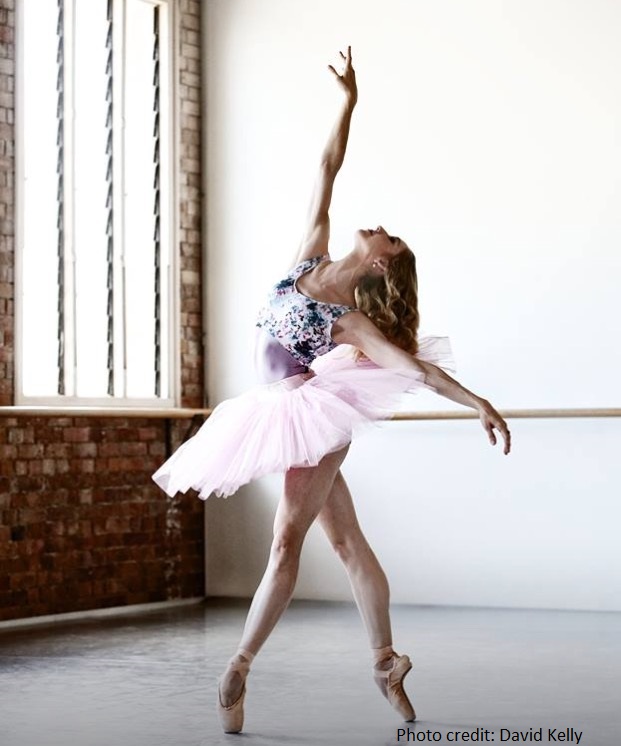 Lisa Edwards Photo.jpg