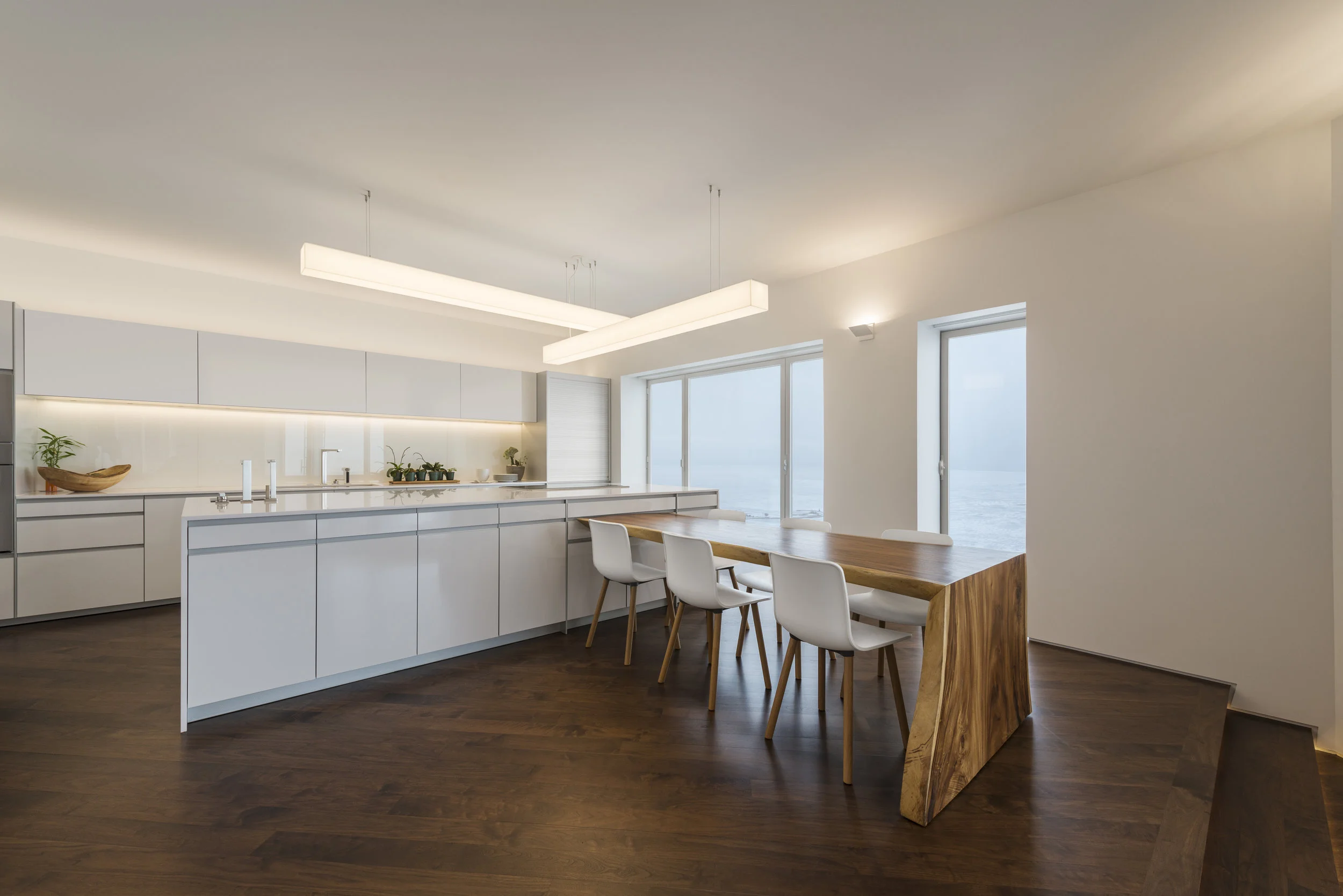 Facet Penthouse - Xin Zhao Graphic Design - Kitchen