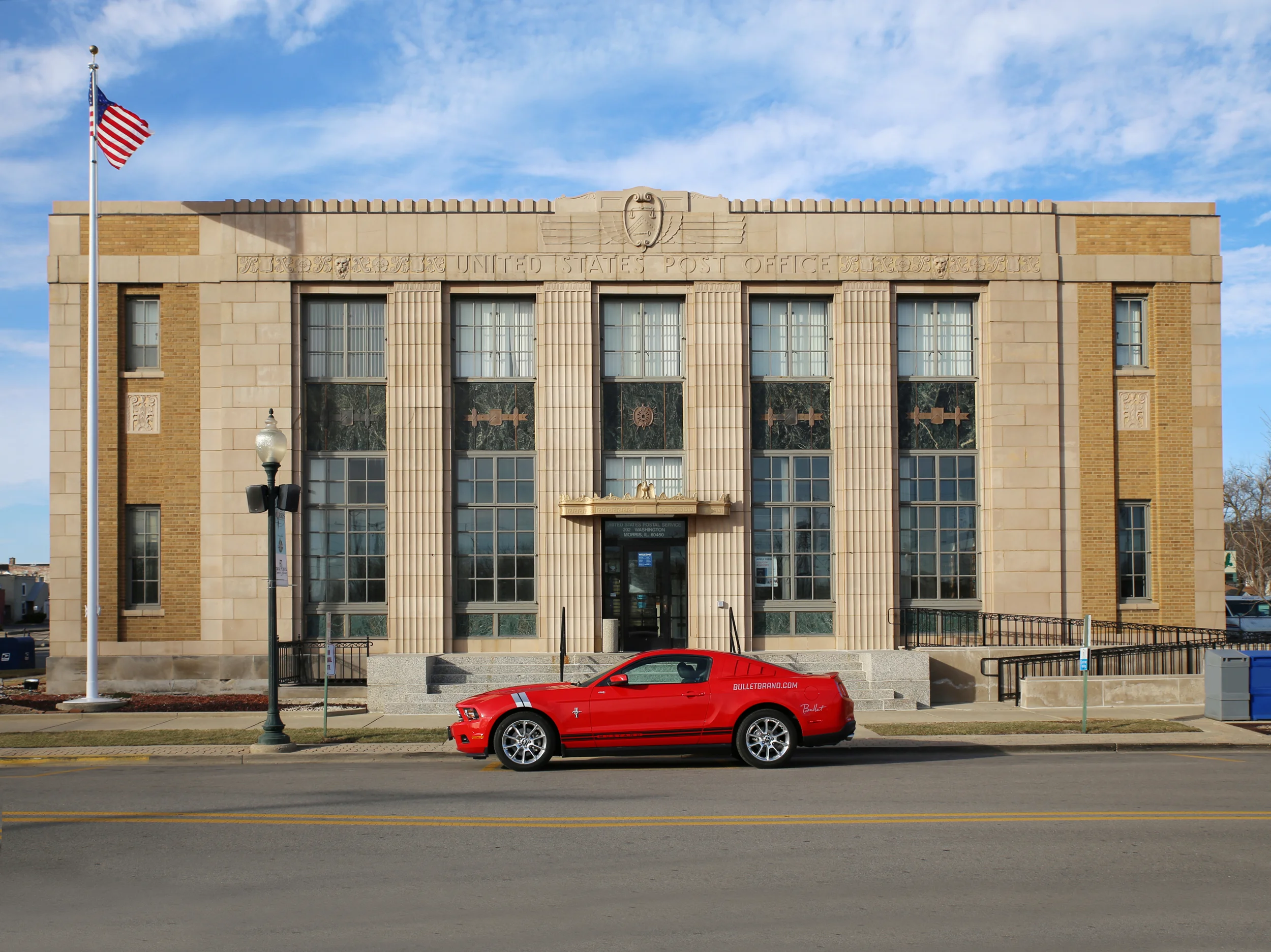_BFP-Automobile-Mustang-PostOfc-1.jpg