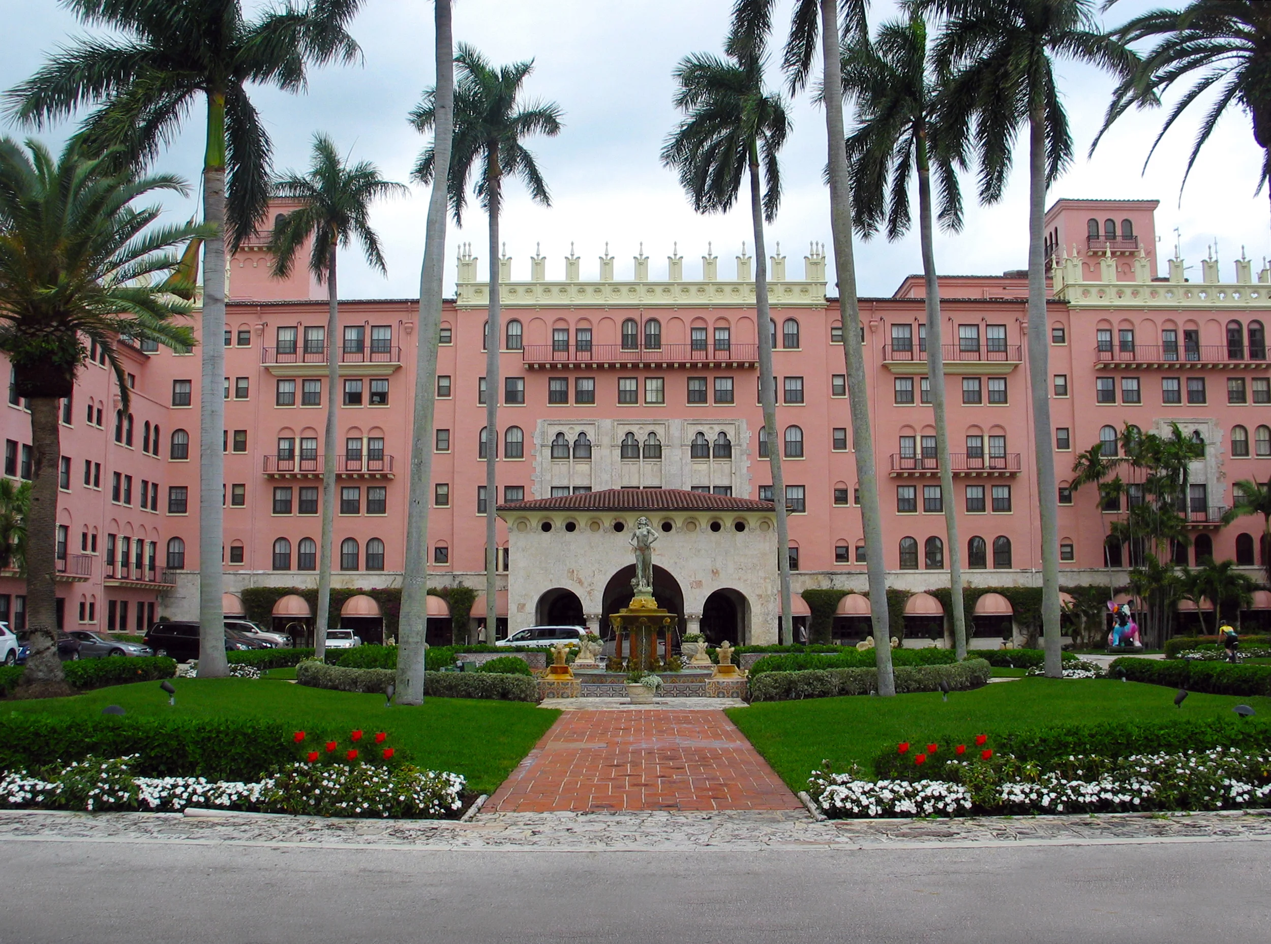 _BFP-Architecture-BOCA-Resort-Ext.jpg