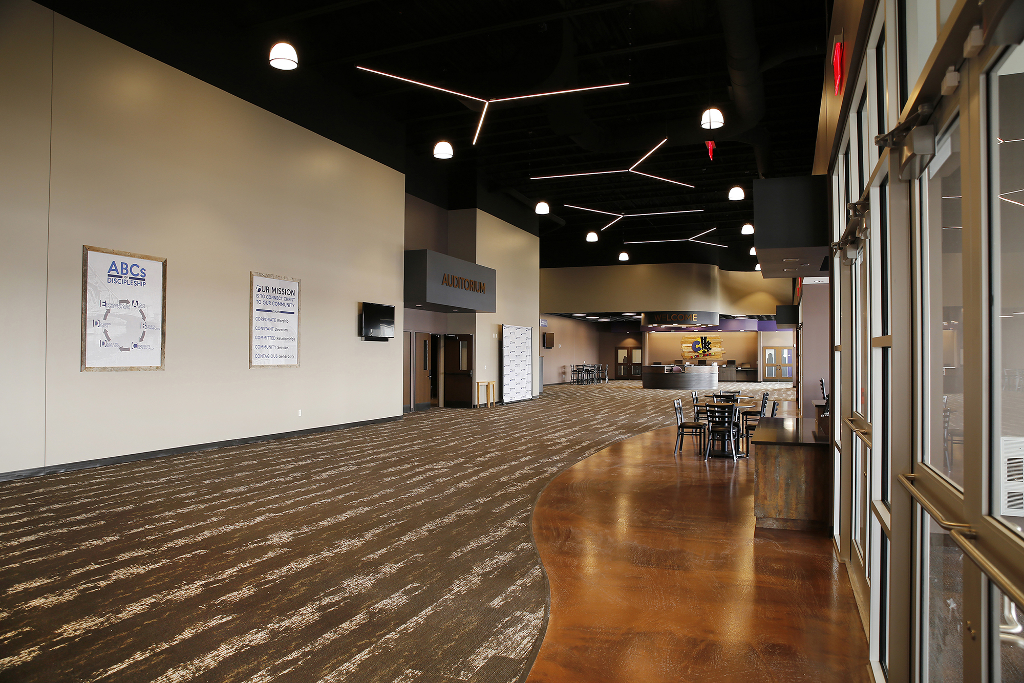 D-Crossroads-Foyer_3045-12x8.jpg