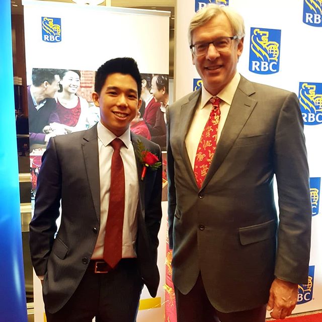 Thank you @rbc for allowing me to entertain the guests of RBC's Chinese New Year Gala. Meeting Dave McKay, the CEO, was also such a surreal experience. Happy Chinese New Year! 🐶