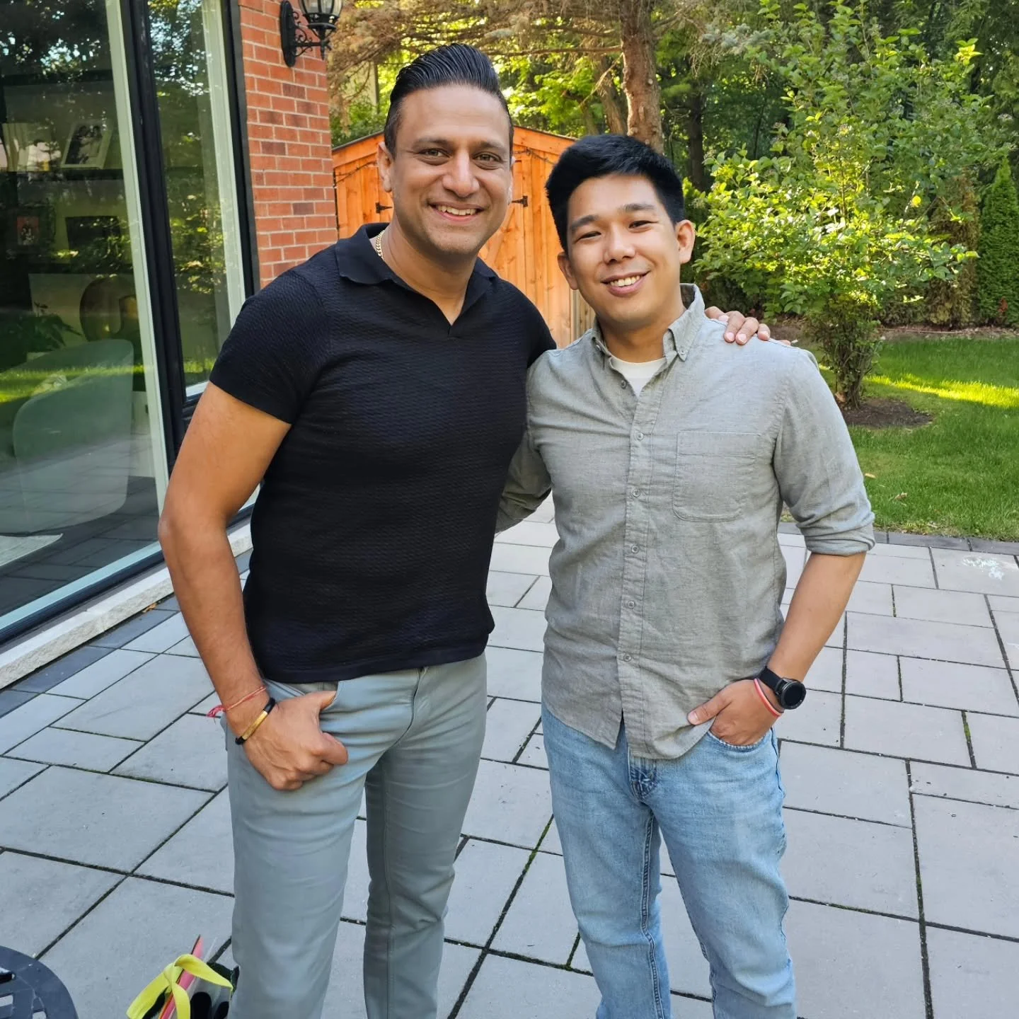 Grateful for the invite, Sandeep 🙏✨

Big thank you to Sandeep and @sakshinabh for welcoming me to their BBQ and letting me bring a little magic to the party. Nothing beats sharing laughs, amazement, and good vibes around the table with family and fr