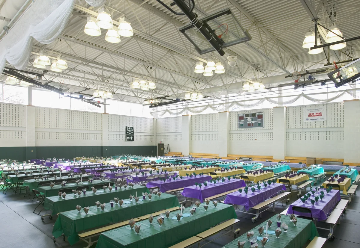 Hebrew_Academy_gymbanquet_prep.jpg