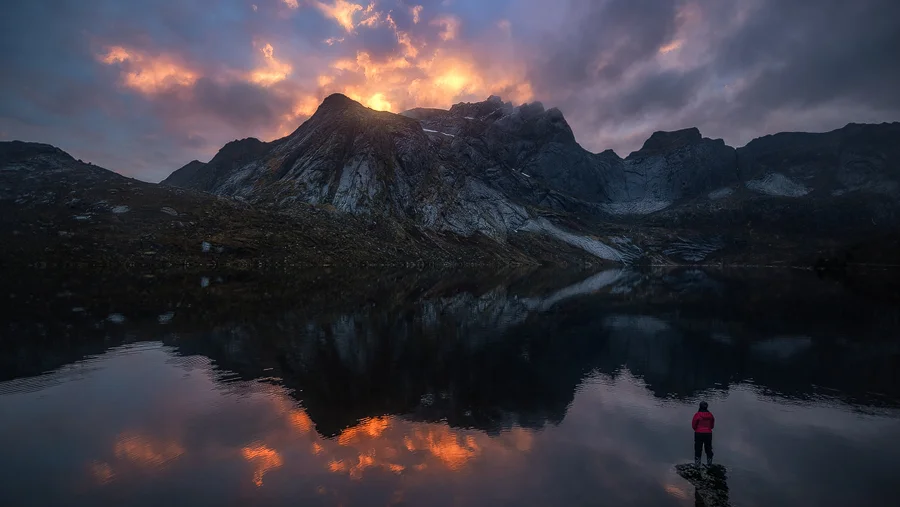 Autumn sunsets in Nusfjord, Lofoten