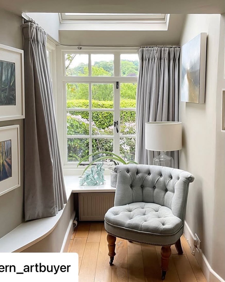 Get#@reshare_app If you are in the Bath area this weekend, do try and get along to this beautiful Open House, you will be greeted with bubbles by the lovely Jess of Modern Art Buyer and it is full of gorgeous artworks to view or buy&bull; @modern_art