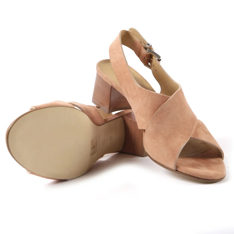 VF_NinaHeel_Rose_3.jpg