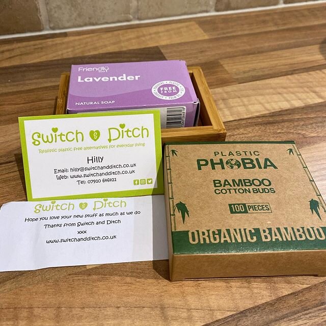We love finding new local companies that offer amazing products. Loving these plastic free goods from @switchandditch.uk 🌟 &bull;
The lavender soap was my favourite! &bull;
#winchester #winchesterbloggers #plasticfree #saveouroceans #lavender #soap 