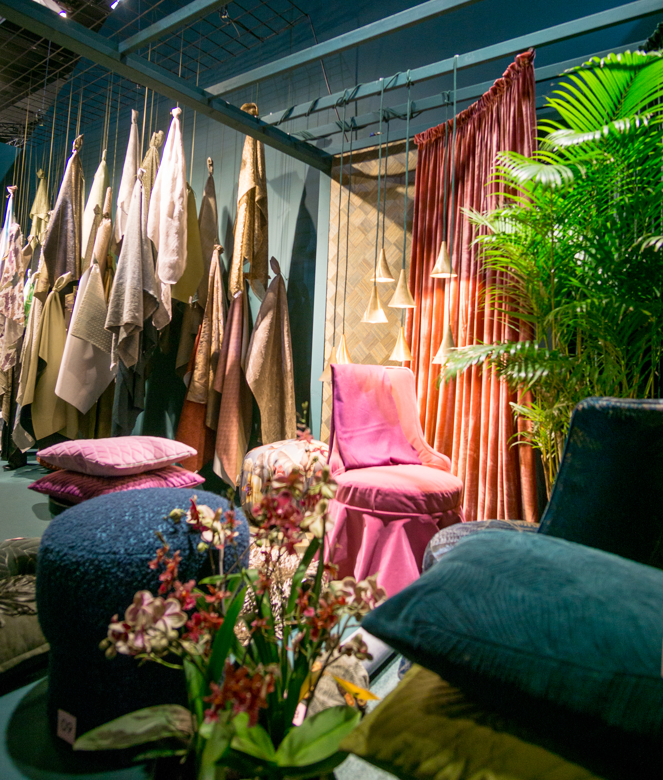 Urban Oasis We have an inherent connection to the natural world, yet we are living increasingly urban and digital lifestyles, further and further removed from natural habitats. Even a short time spent close to nature can result in an improved sense of wellbeing and designers are increasingly responding to 'nature deficit'. They are turning interiors into green oases; calm refuges from hard, cold, industrial urban landscapes. Green, the most restful color to view, is used in design to replenish, nourish and energize our minds and bodies. Lush, tone-on-tone green hues are used to provide a healing, therapeutic and refreshing quality to spaces and products, while textural elements that replicate or mimic nature provide a rich, indulgent feel. Dark forest and tropical greens are mixed with dusty roses to add warmth to heavy, luxe fabrics.