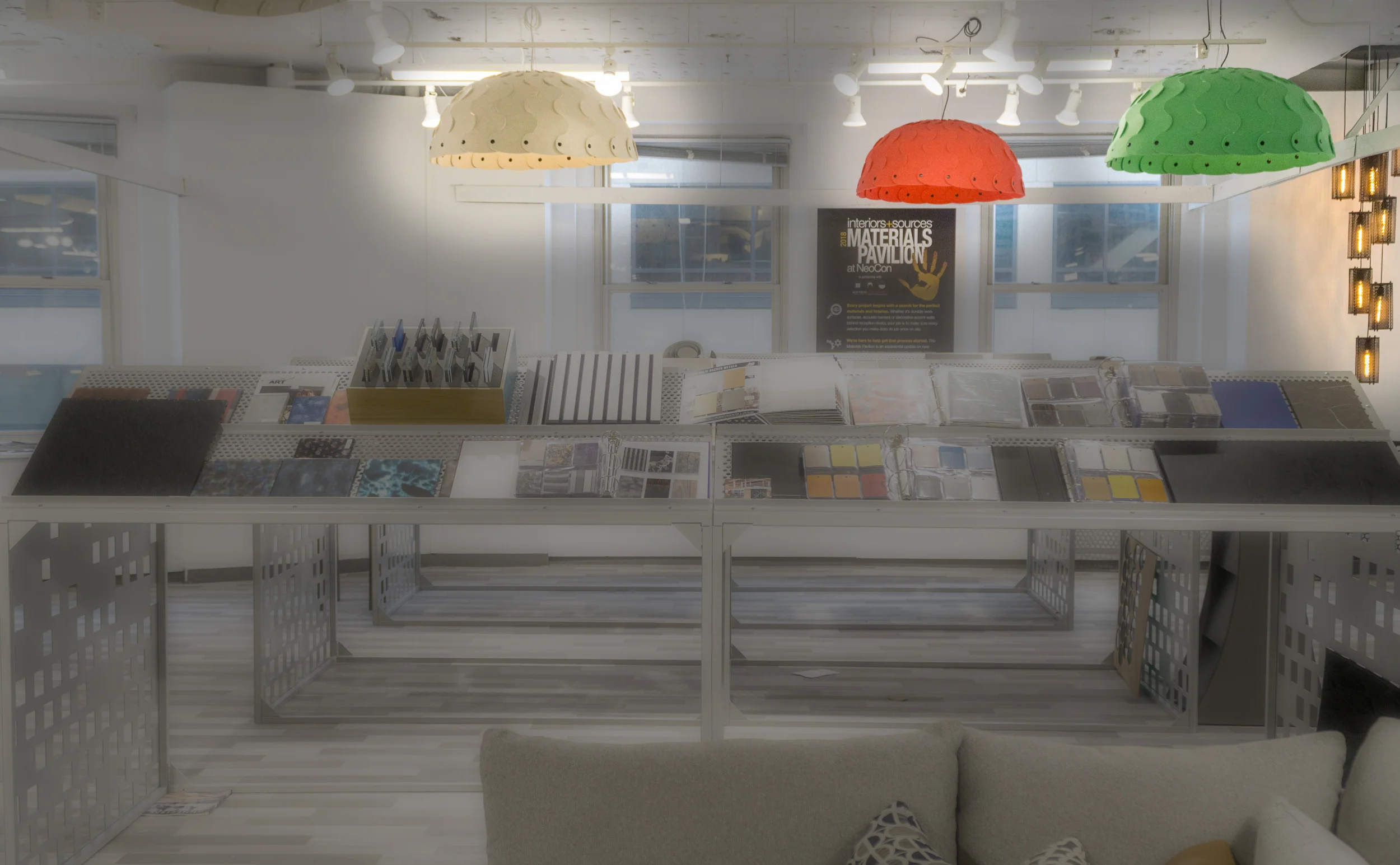 wakaNINE Lighting