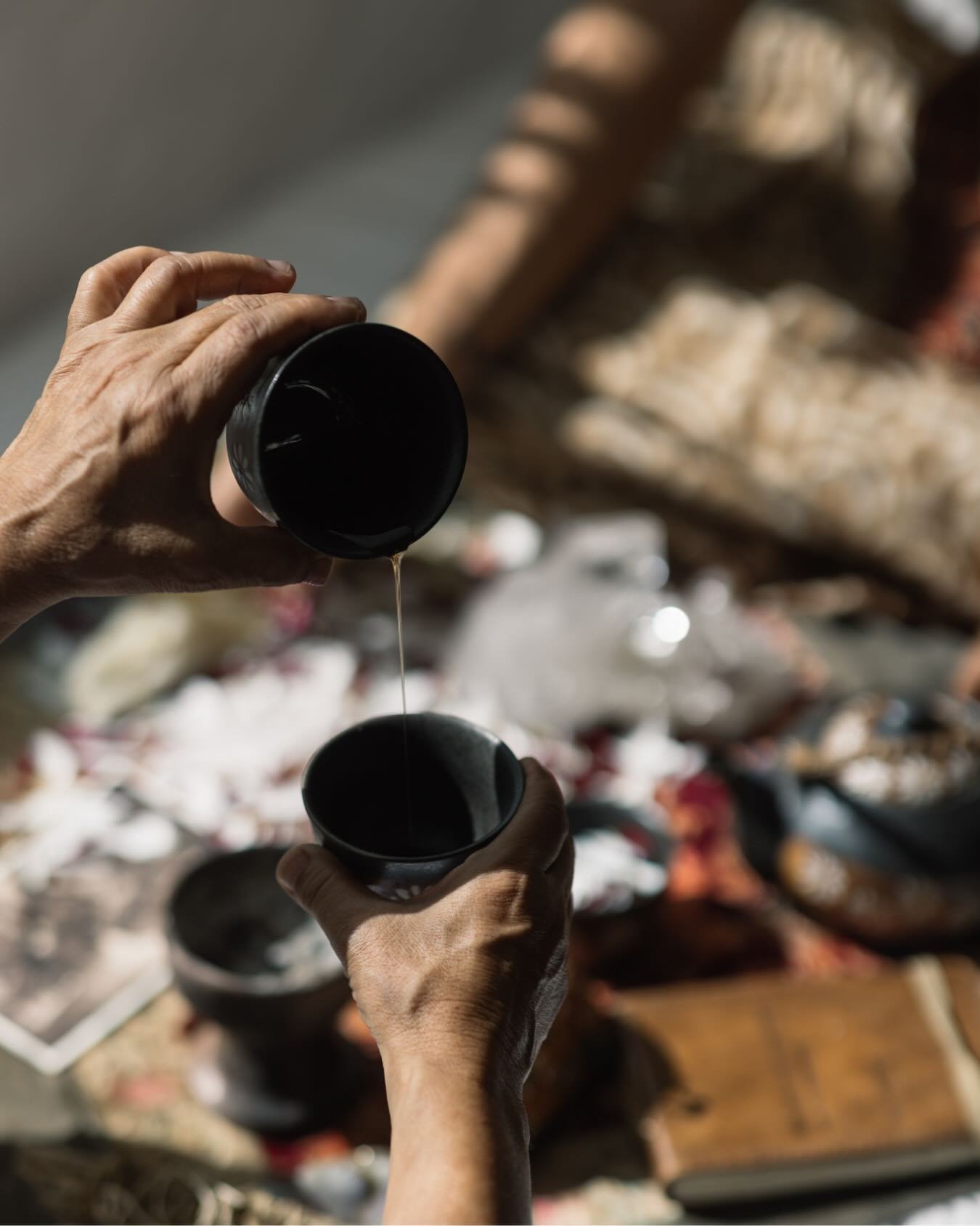 Through ancient rituals, we release what no longer serves us, clearing the path for new energy to flow.

-

Con rituales antiguos, soltamos lo que ya no nos sirve y abrimos el camino para que fluya nueva energ&iacute;a.

#CasaLasTortugas #IslaHolbox 