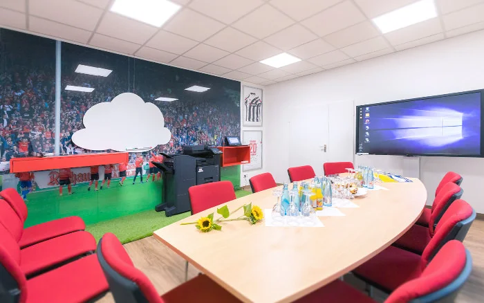Im jaka-Showroom zeigen unsere Experten Ihnen, wie Ihr Workflow künftig aussehen kann.