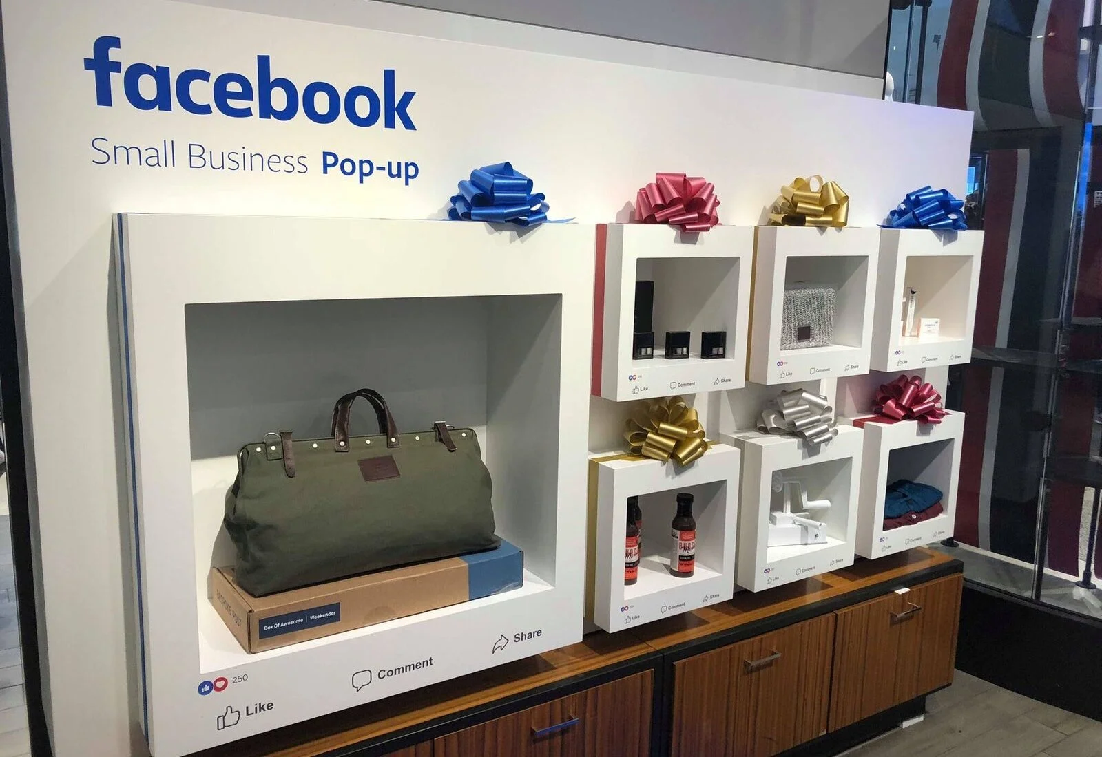 Why Facebook Opened Its First Pop-up Stores