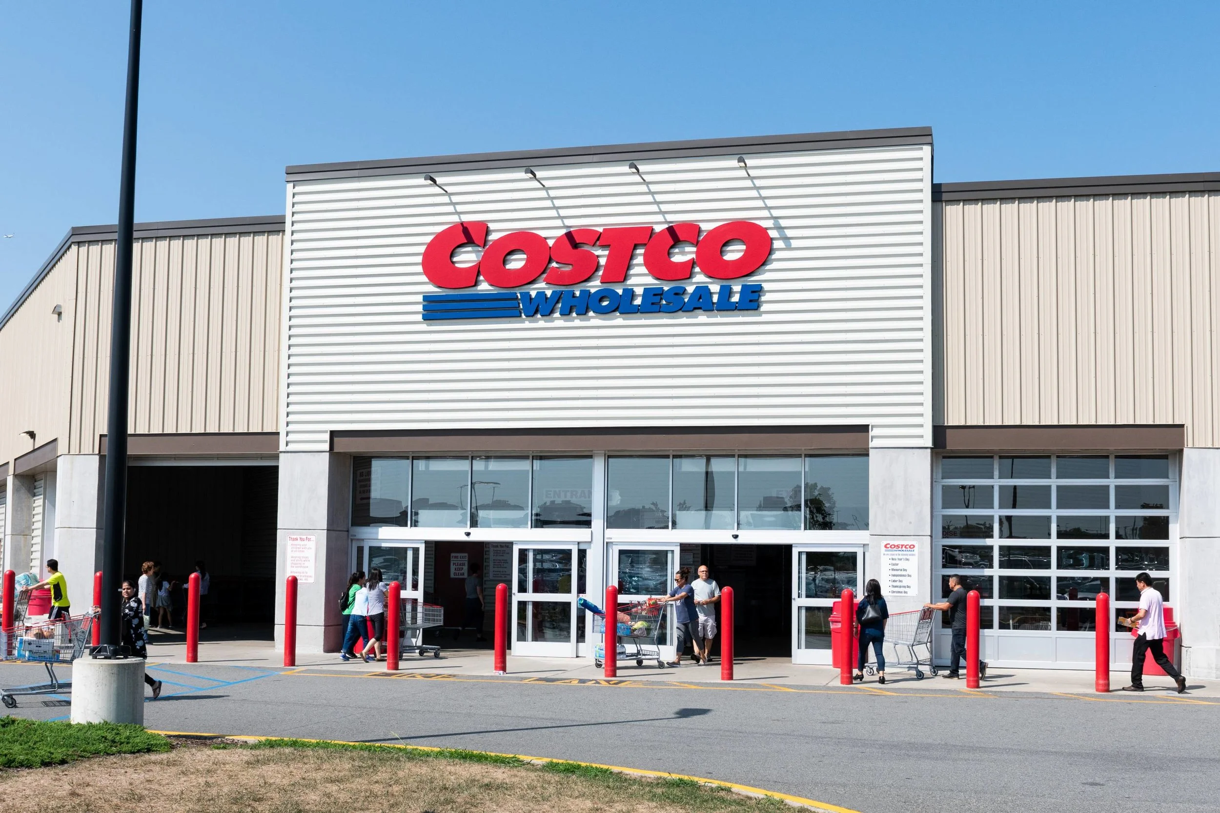 5 Reasons Why Costco is Amazon Proof