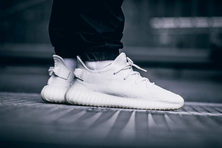 YEEZY Boost 350 V2 Supreme Cream White by Kanye West