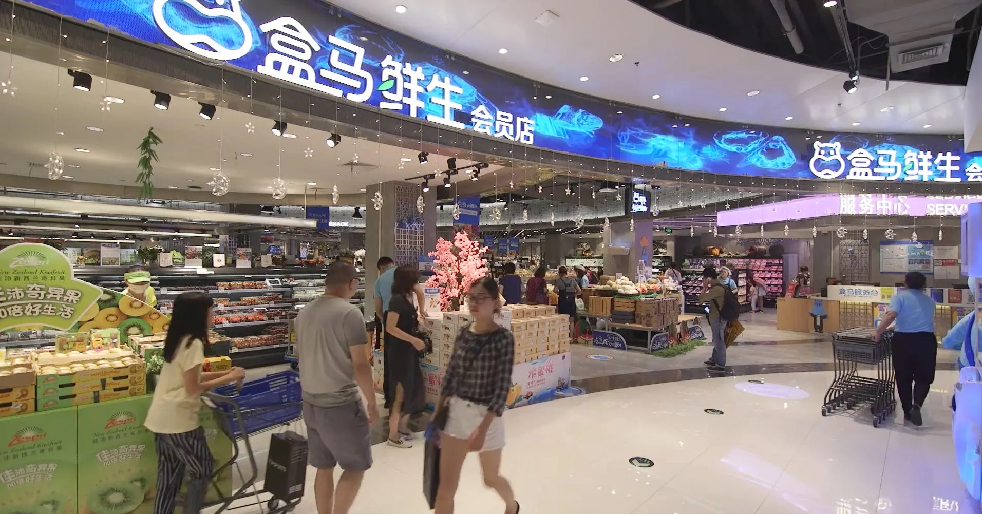 The Future of Retail: 9 Ways Alibaba is Redefining Retail Stores