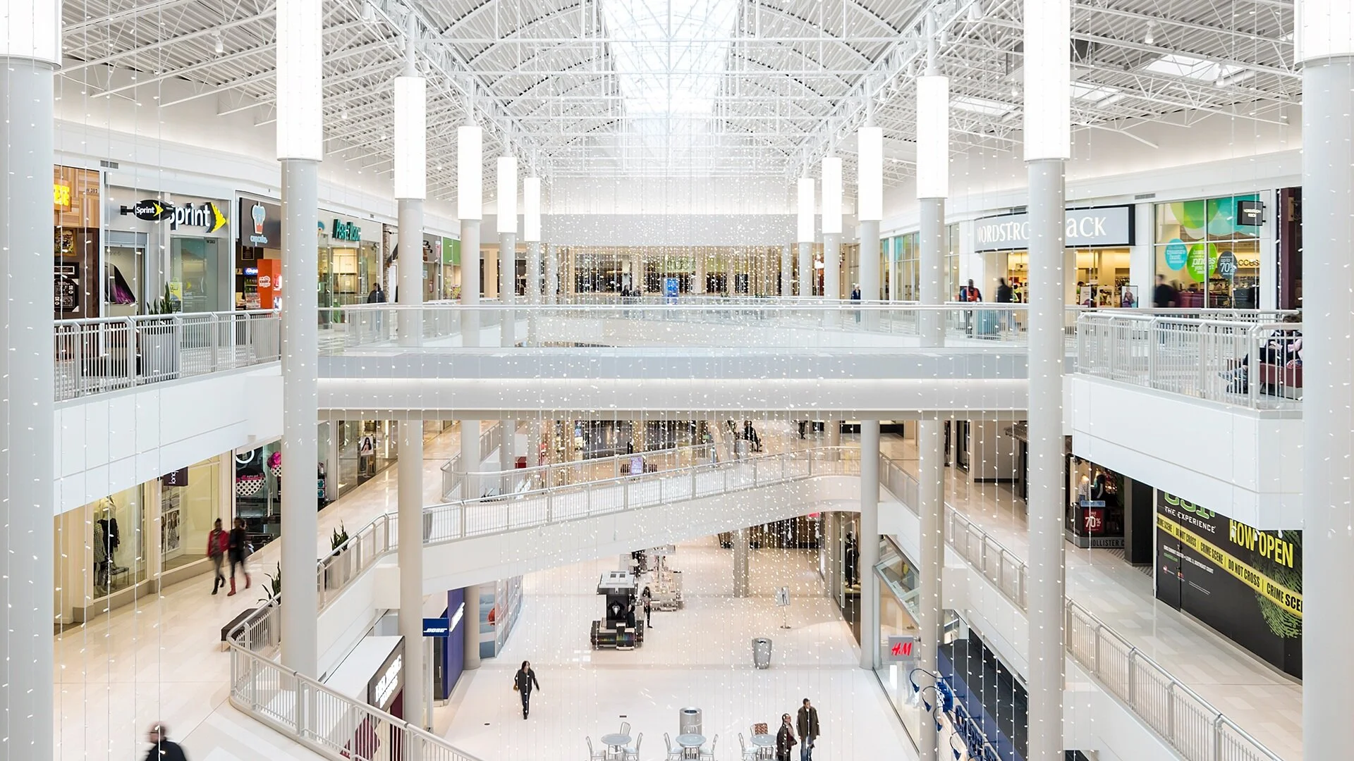 What's the Future of Shopping Malls? 