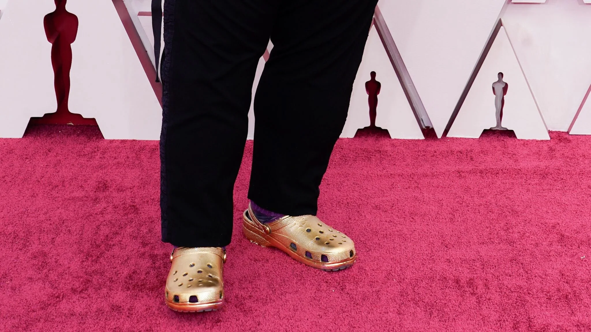 Crocs’ Marketing Strategy. How it Turned an “Ugly” Shoe into a Hot Commodity